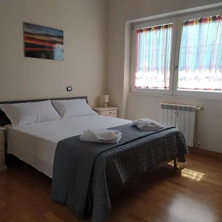 Edel House Apartmán *