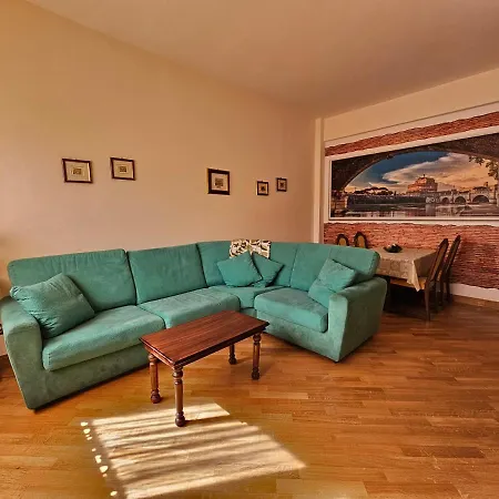 Edel House Apartamento
